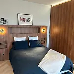 Luxueux appartement métro George V - Hermès - Champs-Élysées - Arc de Triomphe